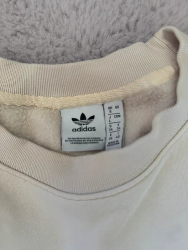 adidas Adidas cream sweatshirt