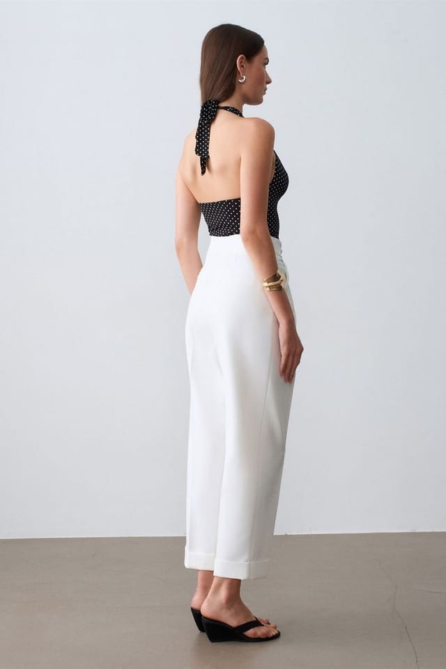 Dilvin Dilvin Women's High-waist Straight-leg Tailored Trousers in White - 2