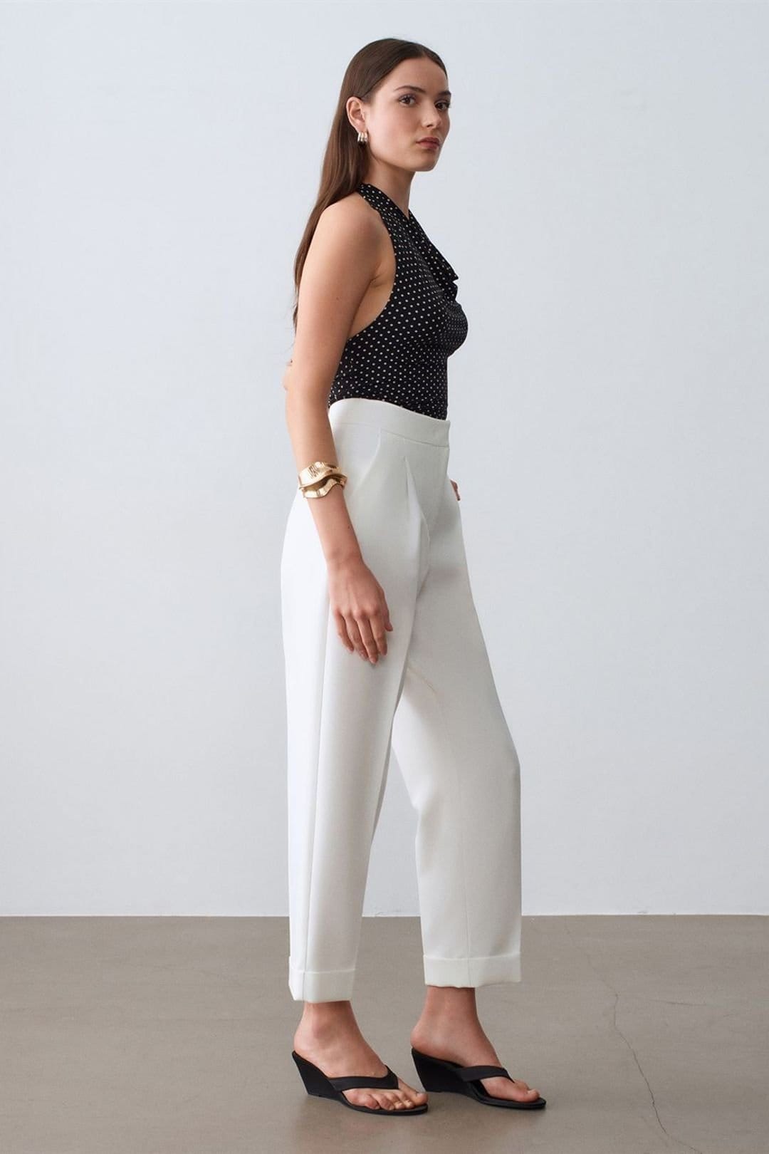 Dilvin Dilvin Women's High-waist Straight-leg Tailored Trousers in White - 4