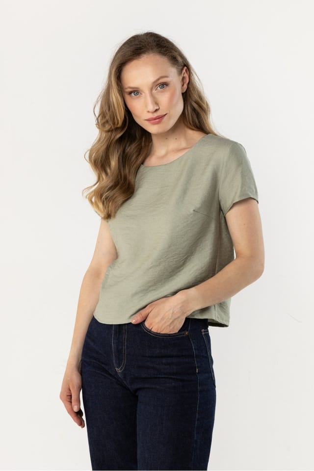 Love Lace Love Lace Women's Lightweight Loose Satin Finish Blouse in Green - 2