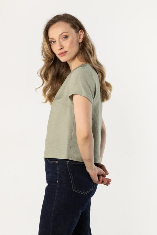 Love Lace Love Lace Women's Lightweight Loose Satin Finish Blouse in Green - 3