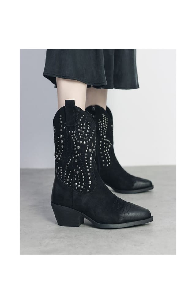 Moda in Pelle Moda In Pelle Women's 'Okes' Alcantara Ankle Boots in Black - 2