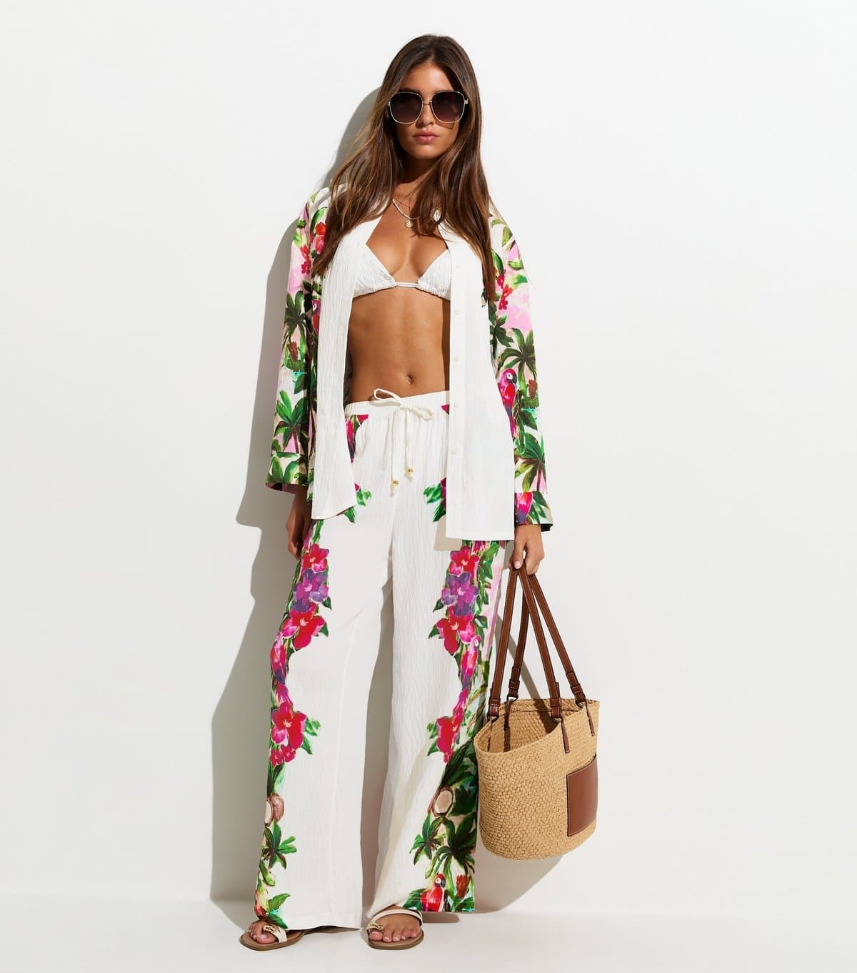 New Look Women's White Crinkle Texture Parrot Print Beach Trousers New Look