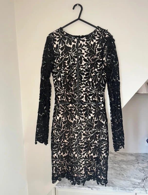 Parisian Parisian Nude Black Lace Detail Bodycon Long Sleeve Mini Party Wedding Zip Back Dress Size 8
