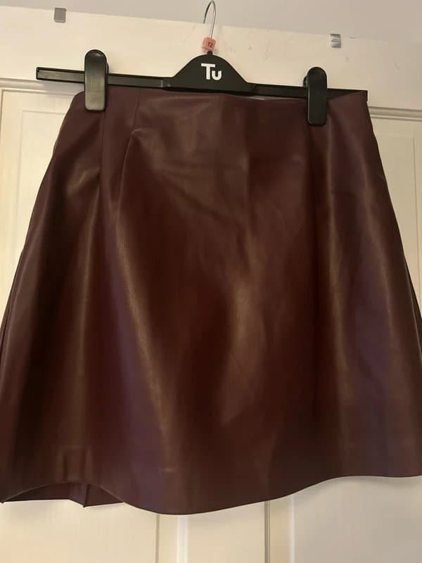 Never Fully Dressed Never Fully Dressed skirt - size 12
