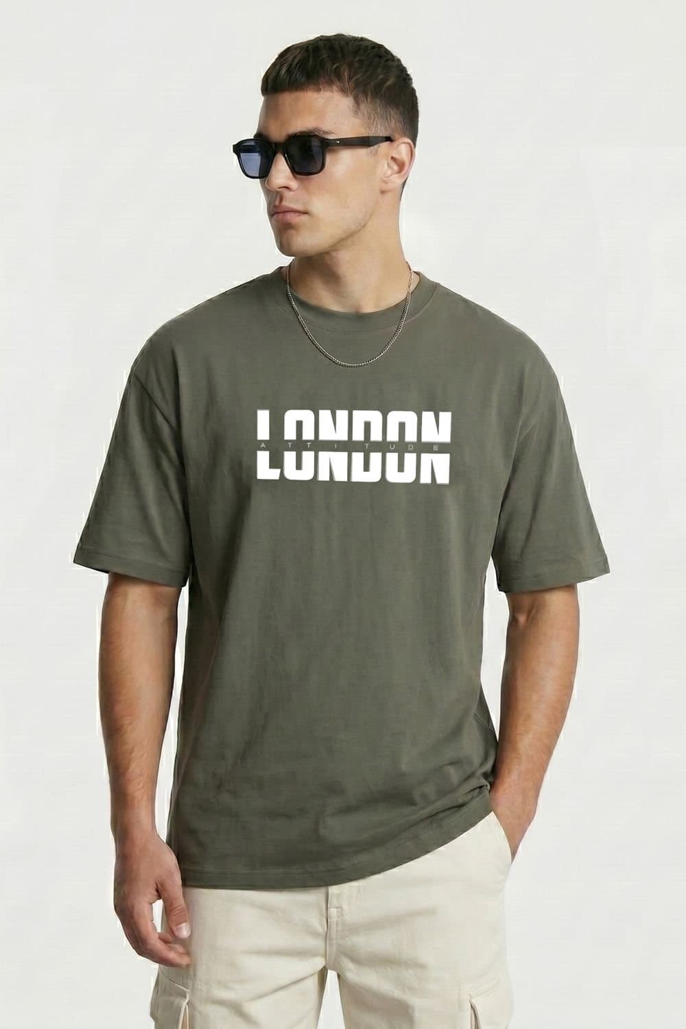 LONDON ATTITUDE LONDON ATTITUDE Men's Essential Split Graphic Premium Cotton T-Shirt in Khaki