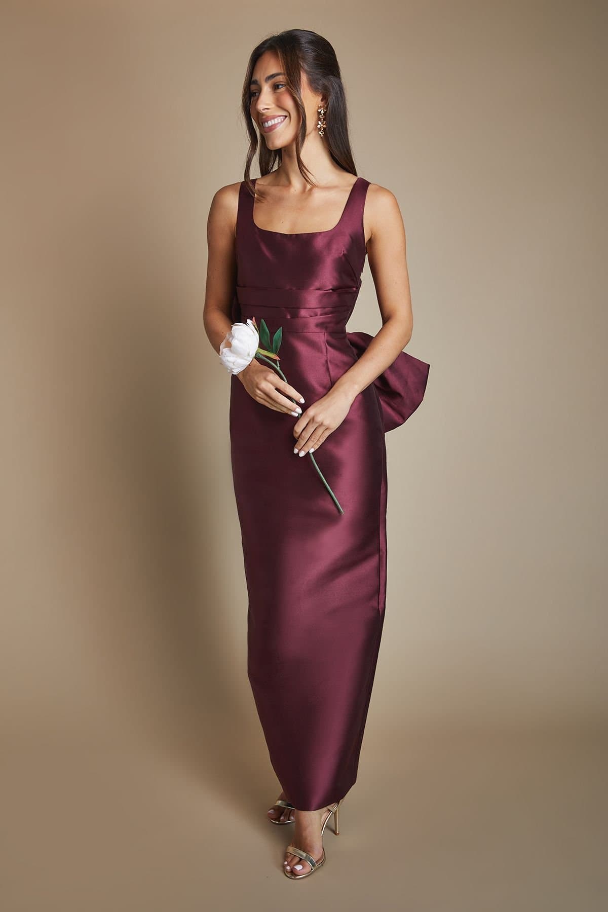 Coast Coast Women's Twill Sleeveless Column Bridesmaid Dress with Statement Bow Back in Malbec