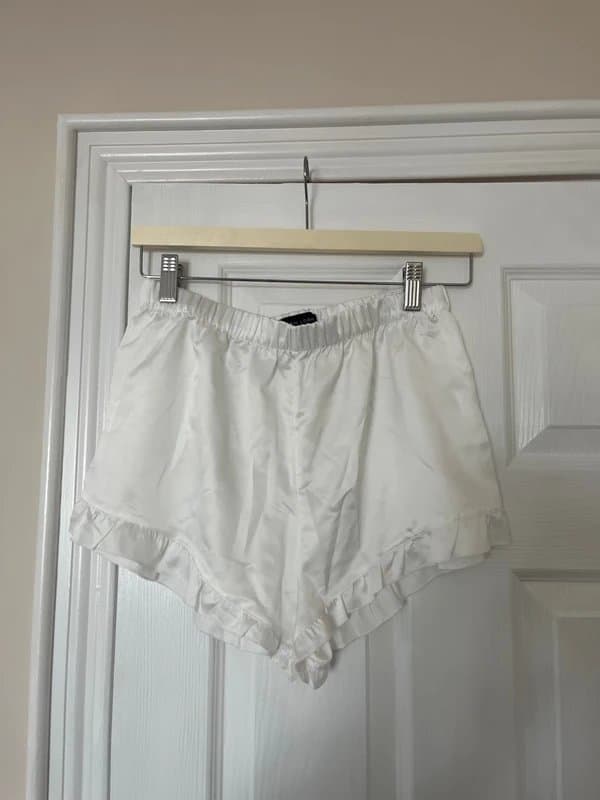 New Look New look silk white pajamas