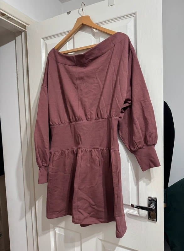 ASOS Design ASOS Design Dusty Rose Off-Shoulder Sweatshirt Dress UK 18