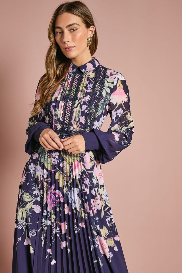 Coast Coast Women's Placement Print Collared Shirt Dress in Navy - 2
