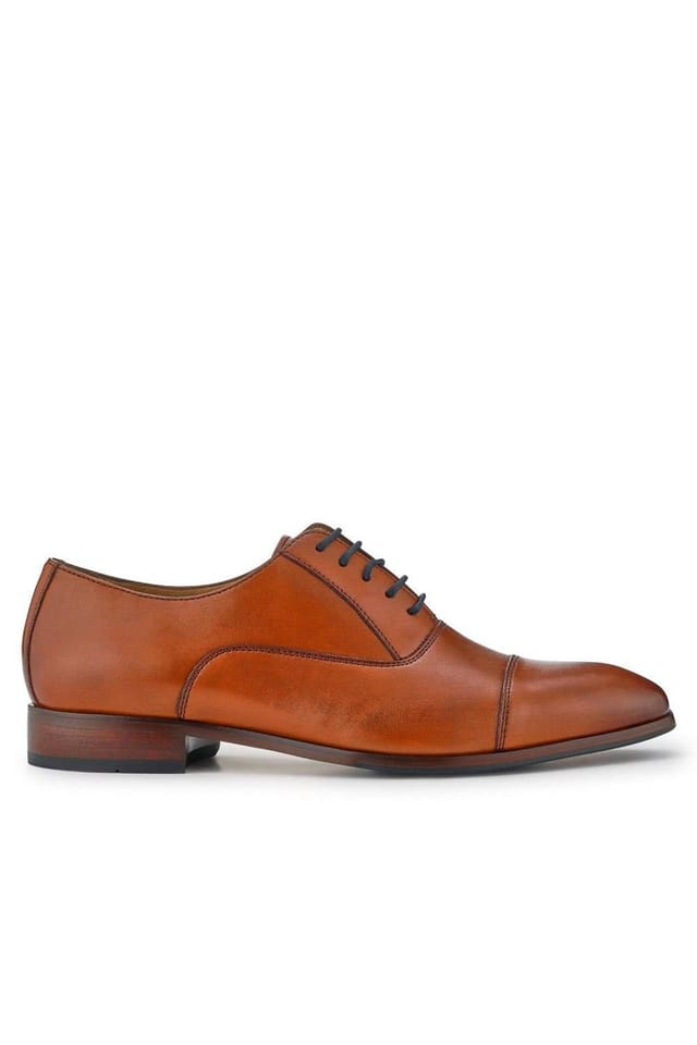 Jones Bootmaker Jones Bootmaker Men's Marvin Leather Oxford Shoes in Tan - 2