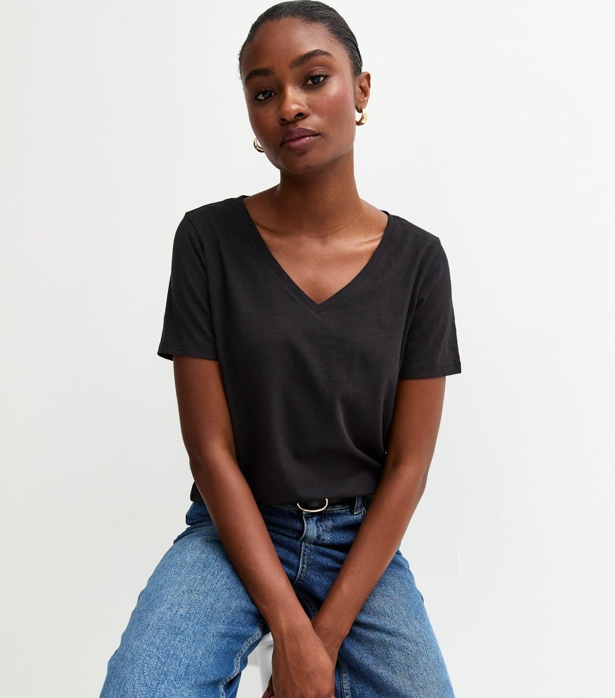 New Look Women's Black Cotton V Neck T-Shirt New Look