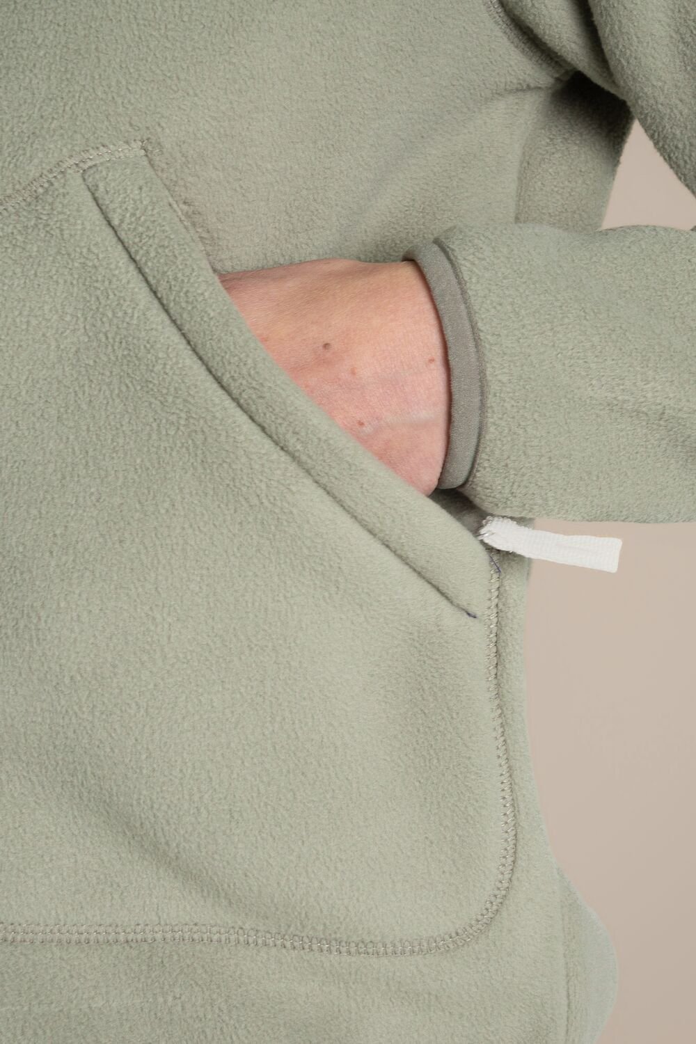 Craghoppers Craghoppers Women's Grainne Hooded Full Zip Fleece Jacket in Olive - 3