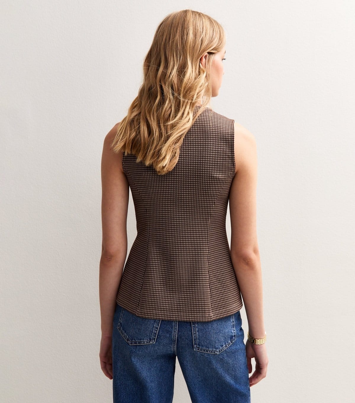 New Look Women's Brown Houndstooth Crew Neck Waistcoat New Look - 4