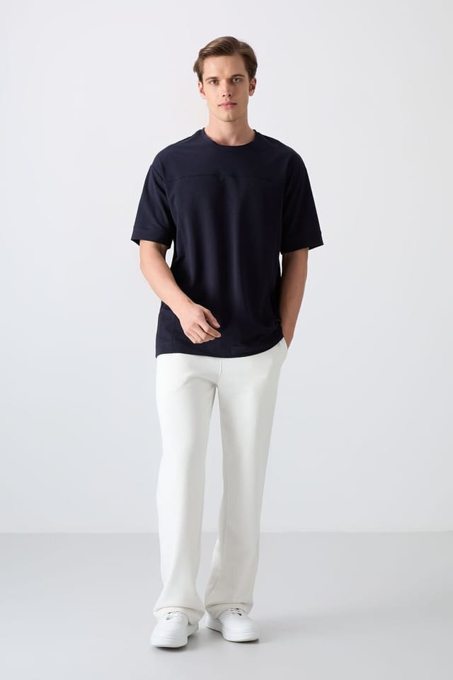 Tommy Life Tommy Life Men's Oversized Crew Neck T-shirt in Navy - 2