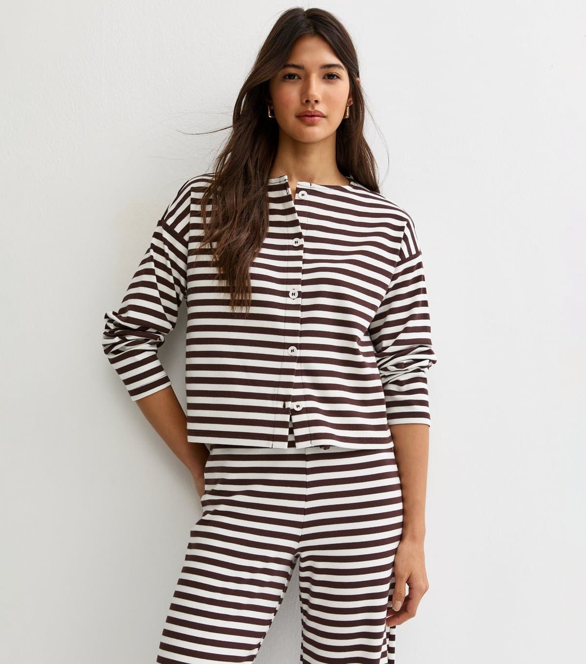 New Look Women's Brown Relaxed Striped Button Through Cardigan New Look