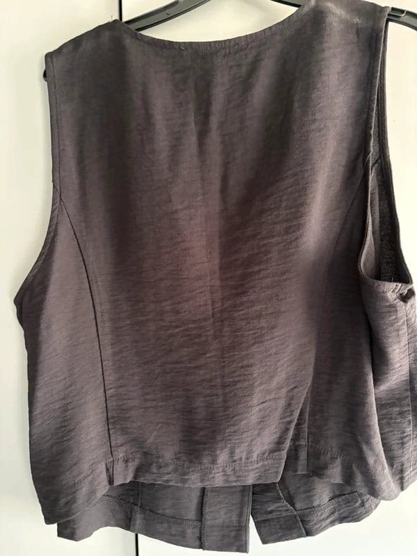 New Look black linen waist coat top - 1