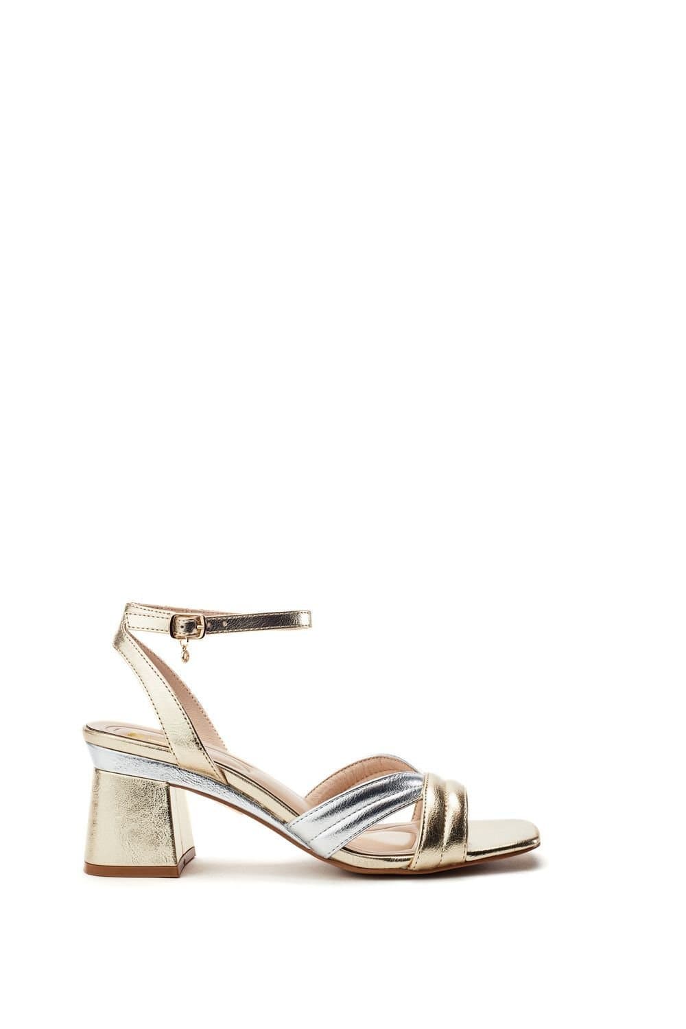 Moda In Pelle Moda In Pelle Women's 'Madelia' Porvair Heeled Sandals in Gold