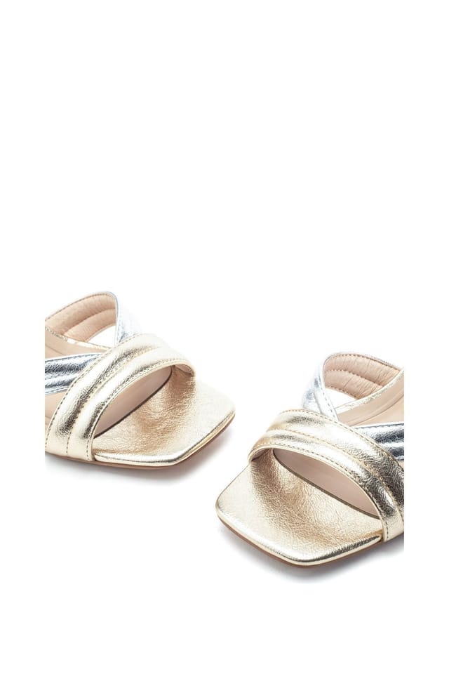 Moda In Pelle Moda In Pelle Women's 'Madelia' Porvair Heeled Sandals in Gold - 3