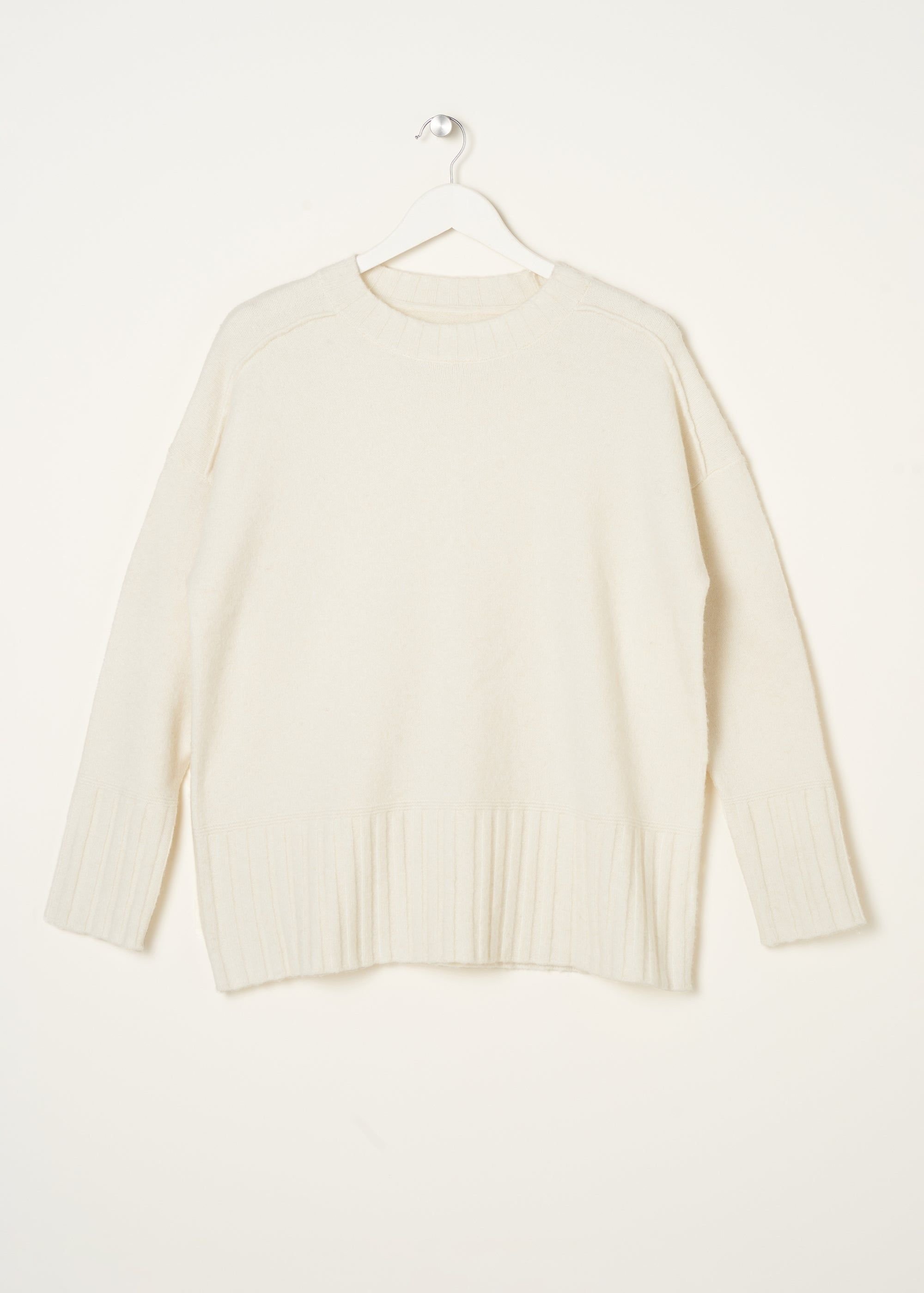 Truly Truly Women's Funnel Neck Jumper in White - 3