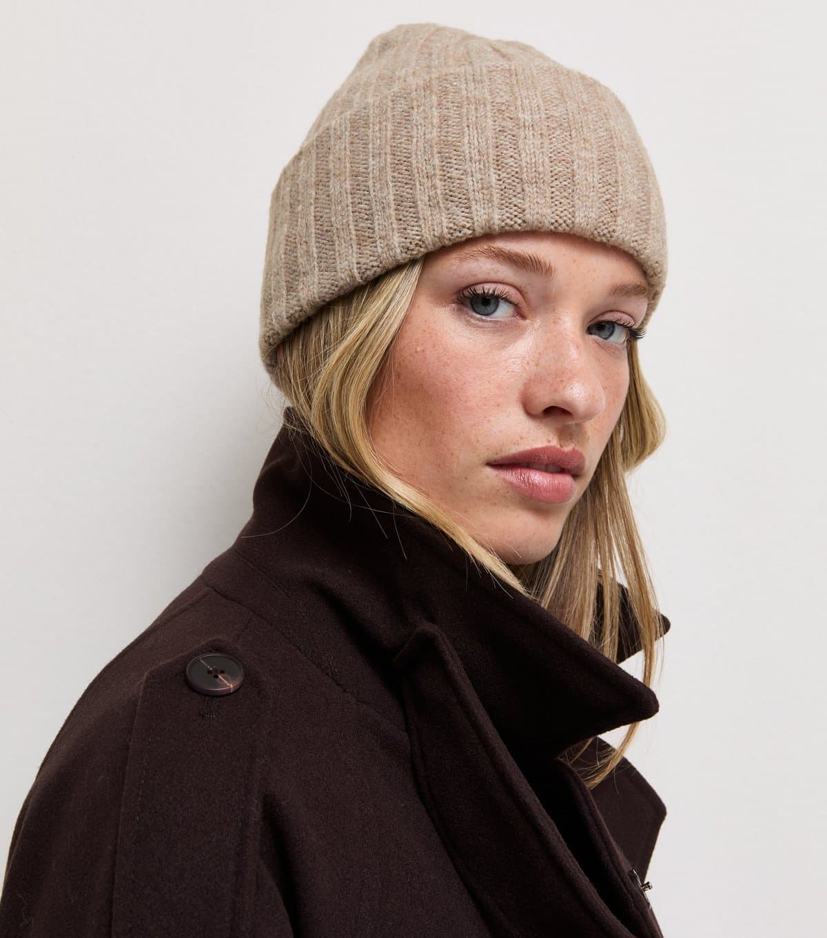 New Look Oatmeal Thick Rib Beanie New Look