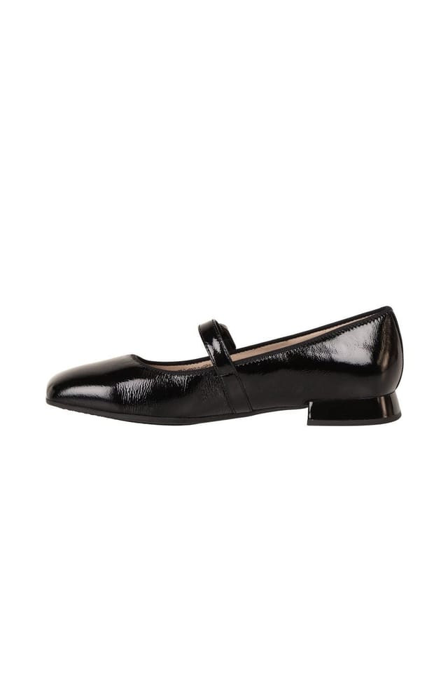 Caprice Caprice Women's 'Verity' Mary Jane Flats in Black - 2