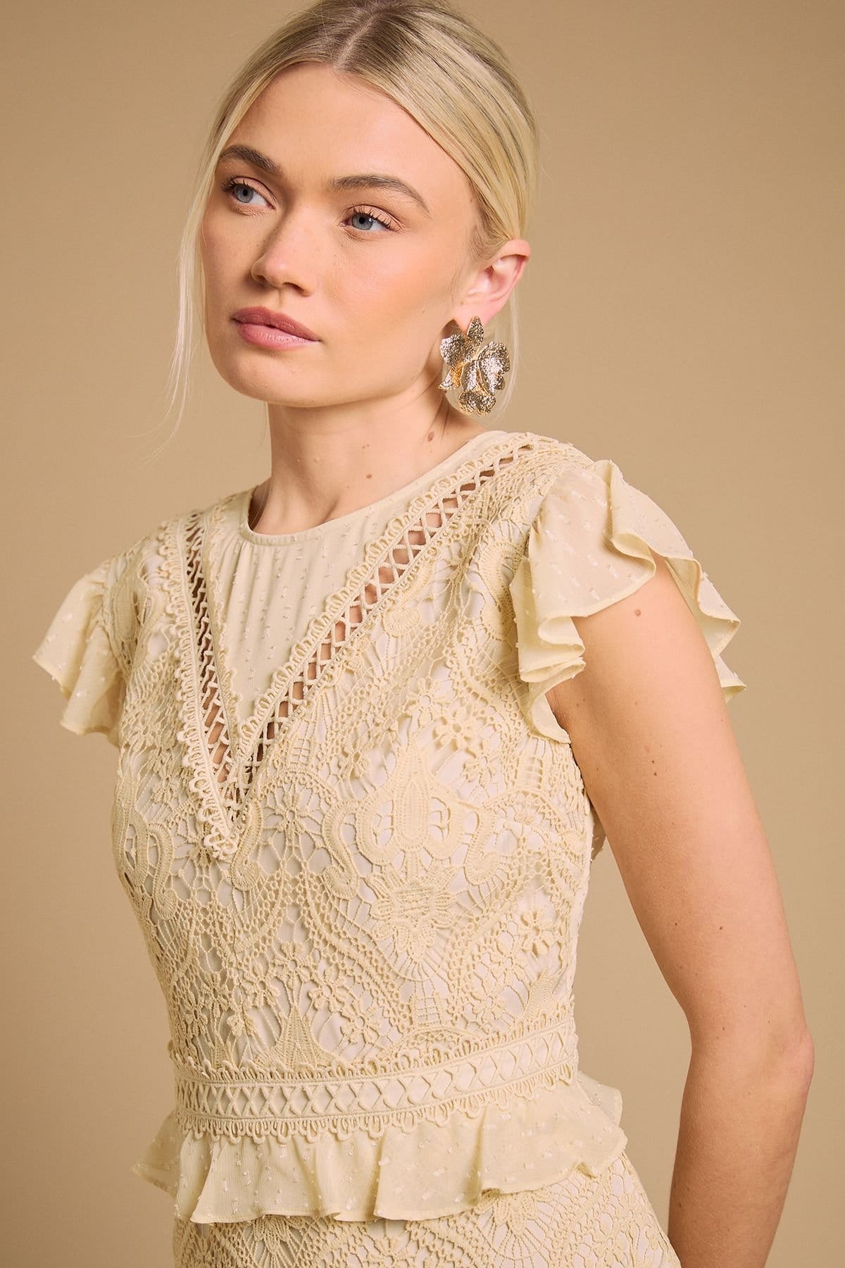 Oasis Oasis Women's Dobby Lace Detail Midaxi Dress in Yellow - 4