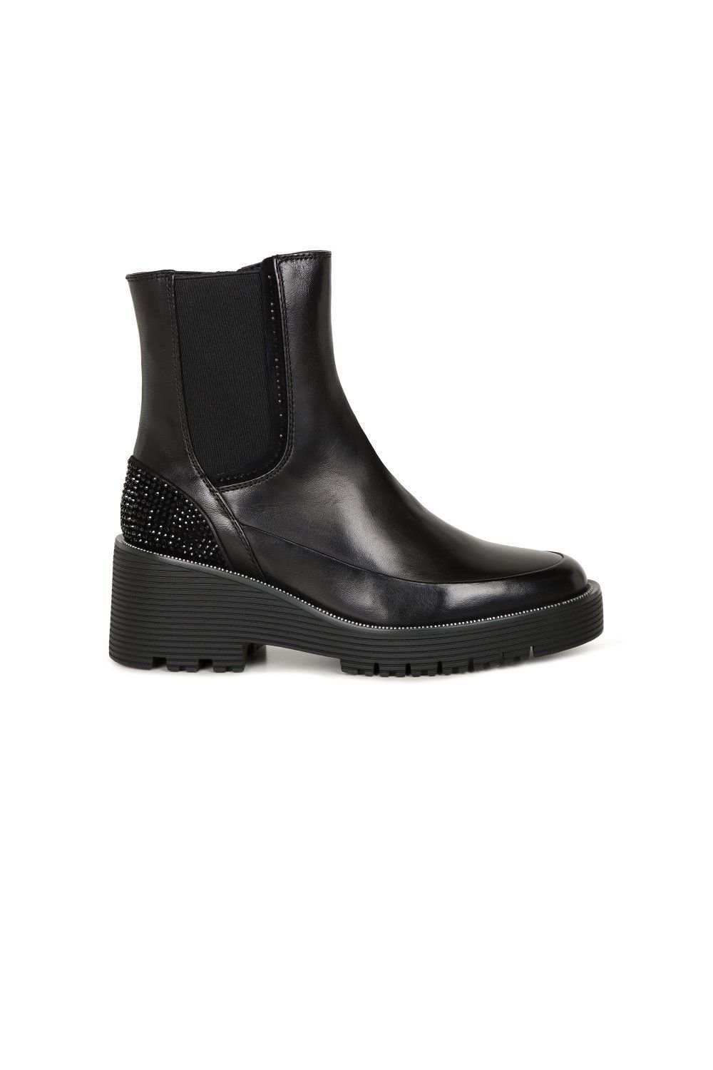 Regarde le Ciel Regarde Le Ciel Women's 'Sadhy 04' Wedge Heeled Chelsea Boots in Black - 2