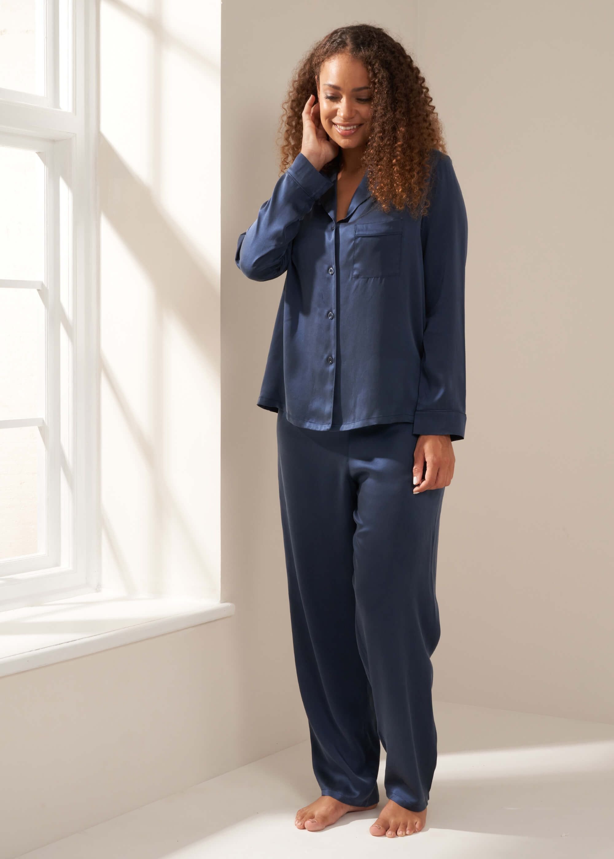 Truly Truly Women's Silk Pyjama Set in Midnight - 2