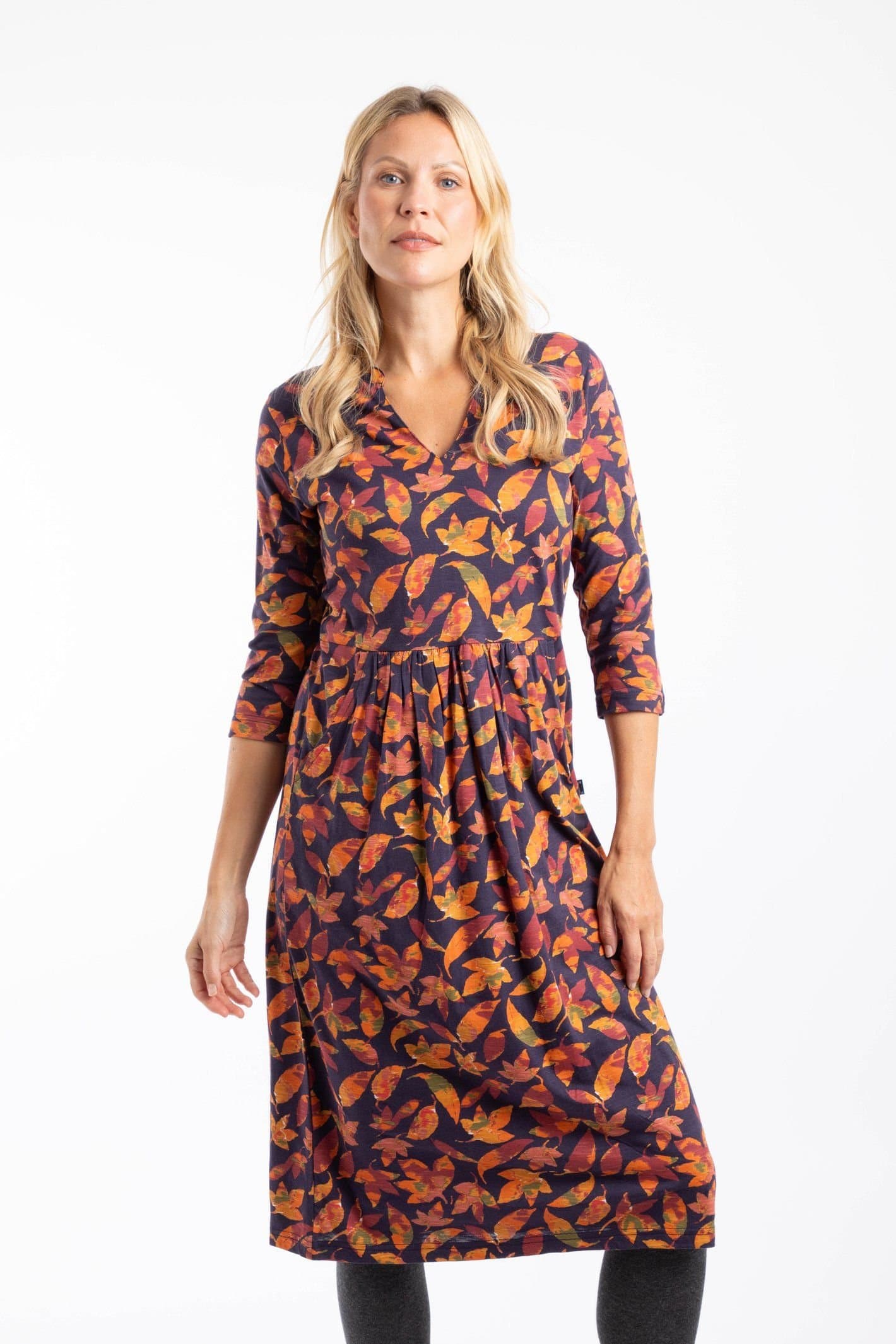 Weird Fish Weird Fish Women's Isolde Printed Jersey Midi Dress in Blue