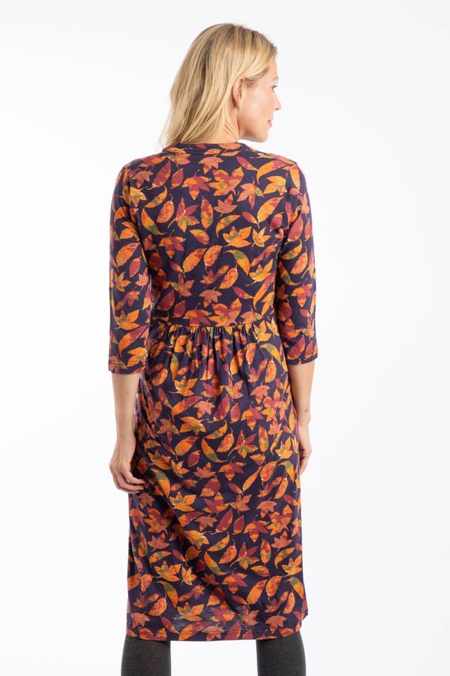 Weird Fish Weird Fish Women's Isolde Printed Jersey Midi Dress in Blue - 3
