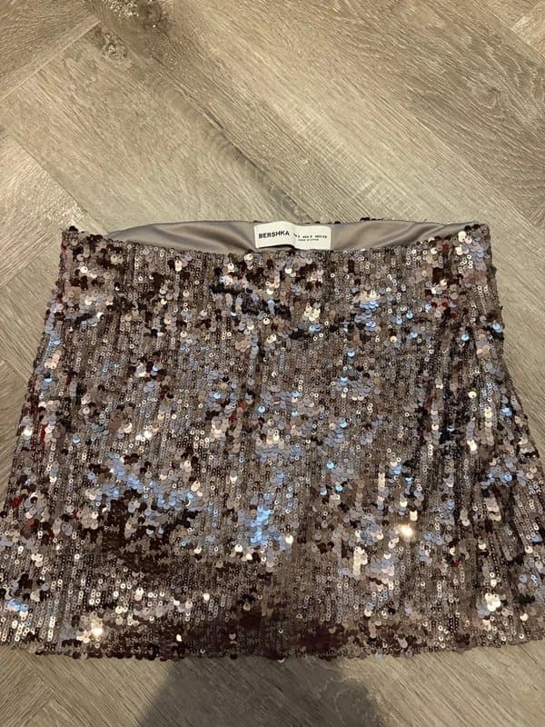 Bershka Bershka sequin mini skirt - small