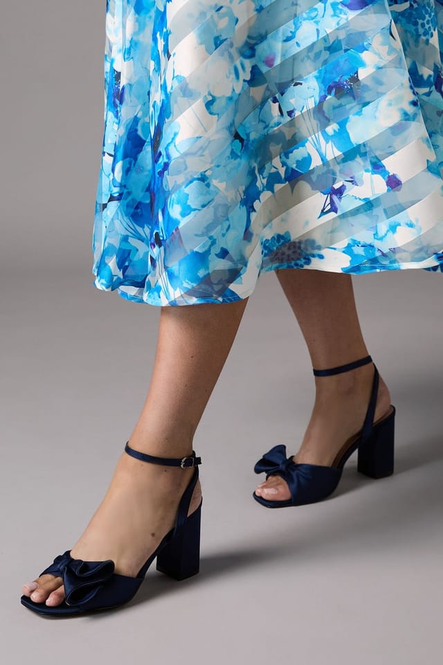 Coast Coast Women's Wide Fit Tina Satin Soft Ruffle High Block Heel Sandals in Navy - 2