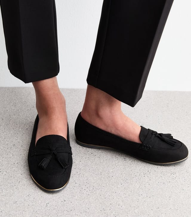 New Look Women's Black Tassel Charm Slip On Loafers New Look - 2