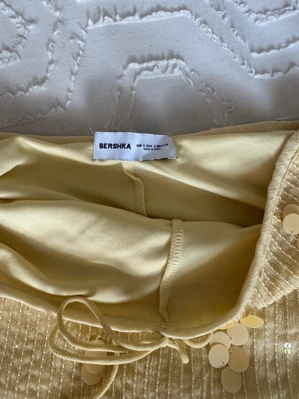 Bershka Bershka yellow sequin skirt with fitted shorts - 1