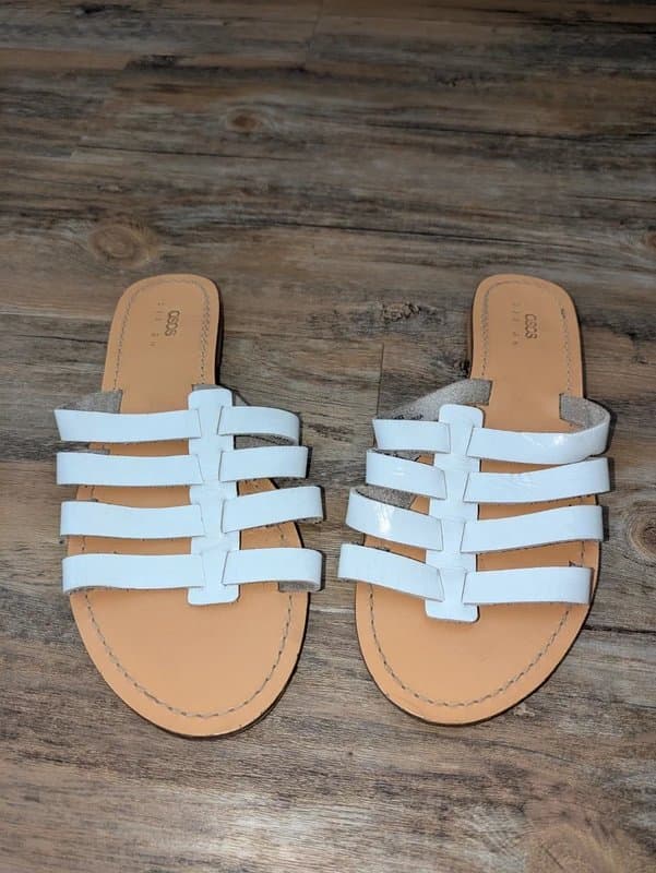 ASOS Womens White Leather Strap Sandals Size 5 Wide Foot