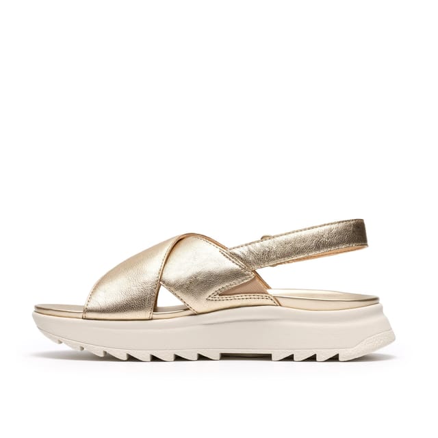 Clarks Clarks Women's DashLite Wish Gold Leather Flat Sandals - 2