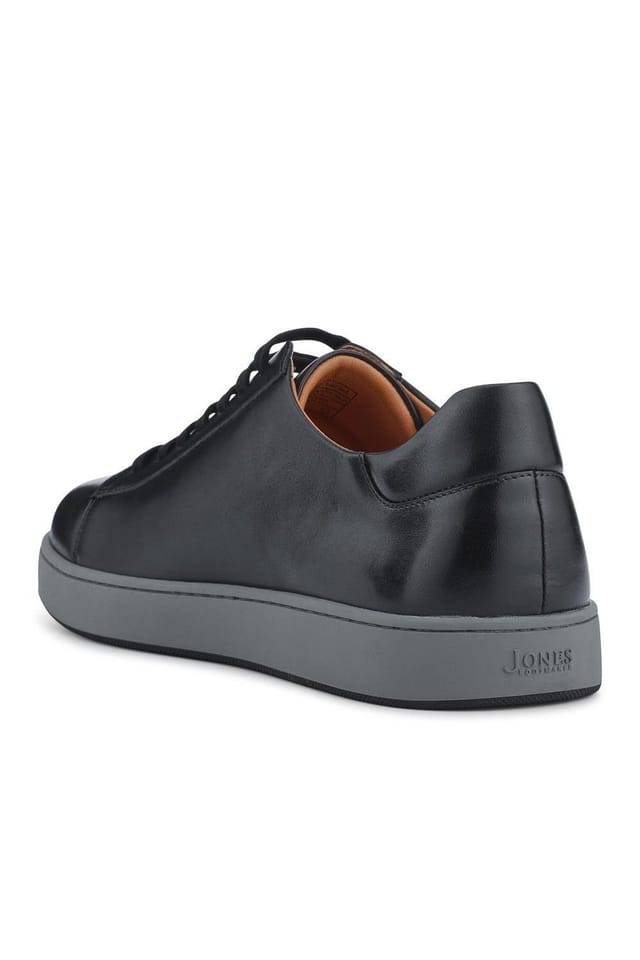 Jones Bootmaker Jones Bootmaker Men's Simone Wide-Fit Leather Trainers in Black - 3