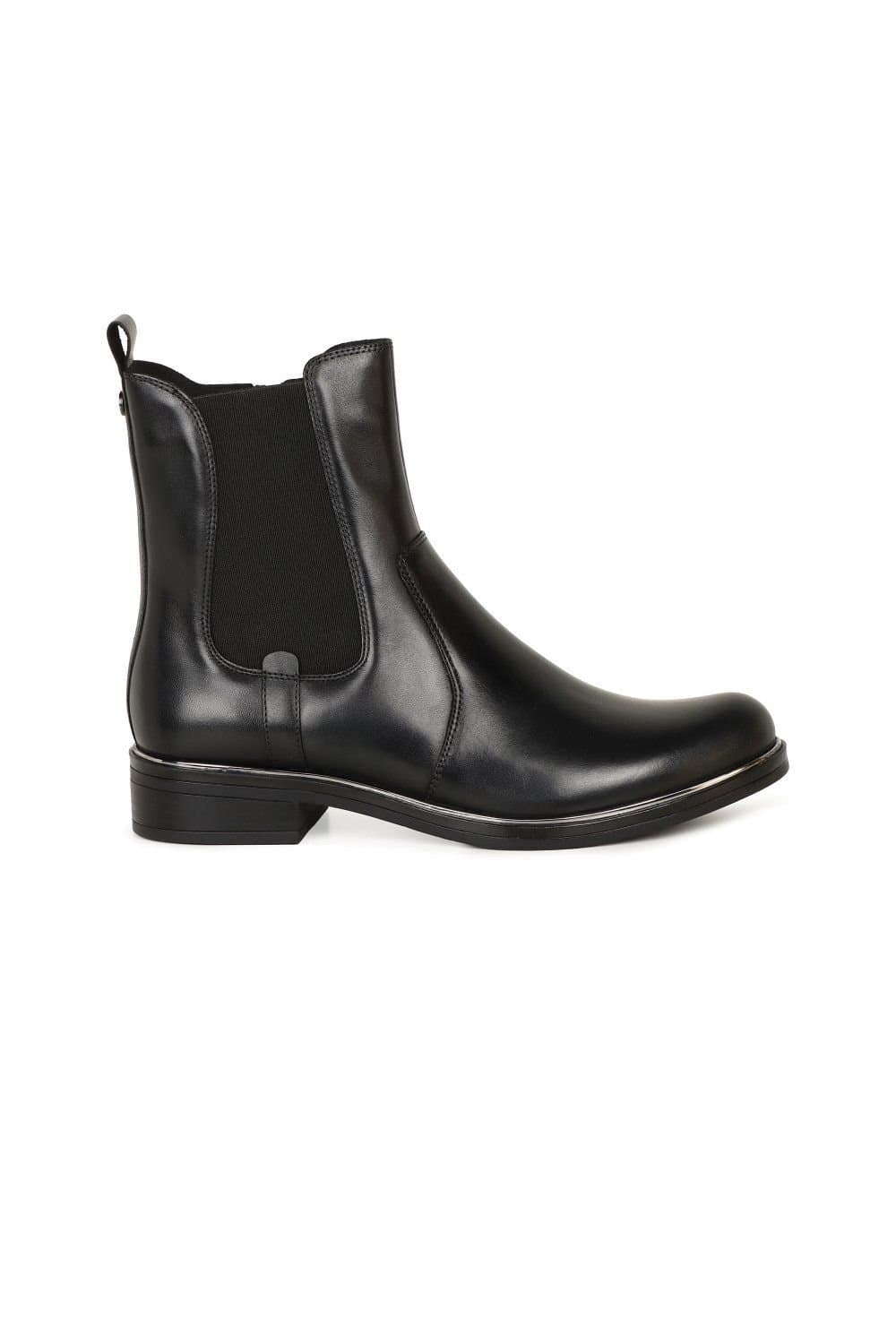 Caprice Caprice Women's 'Lucy' Chelsea Boots in Black