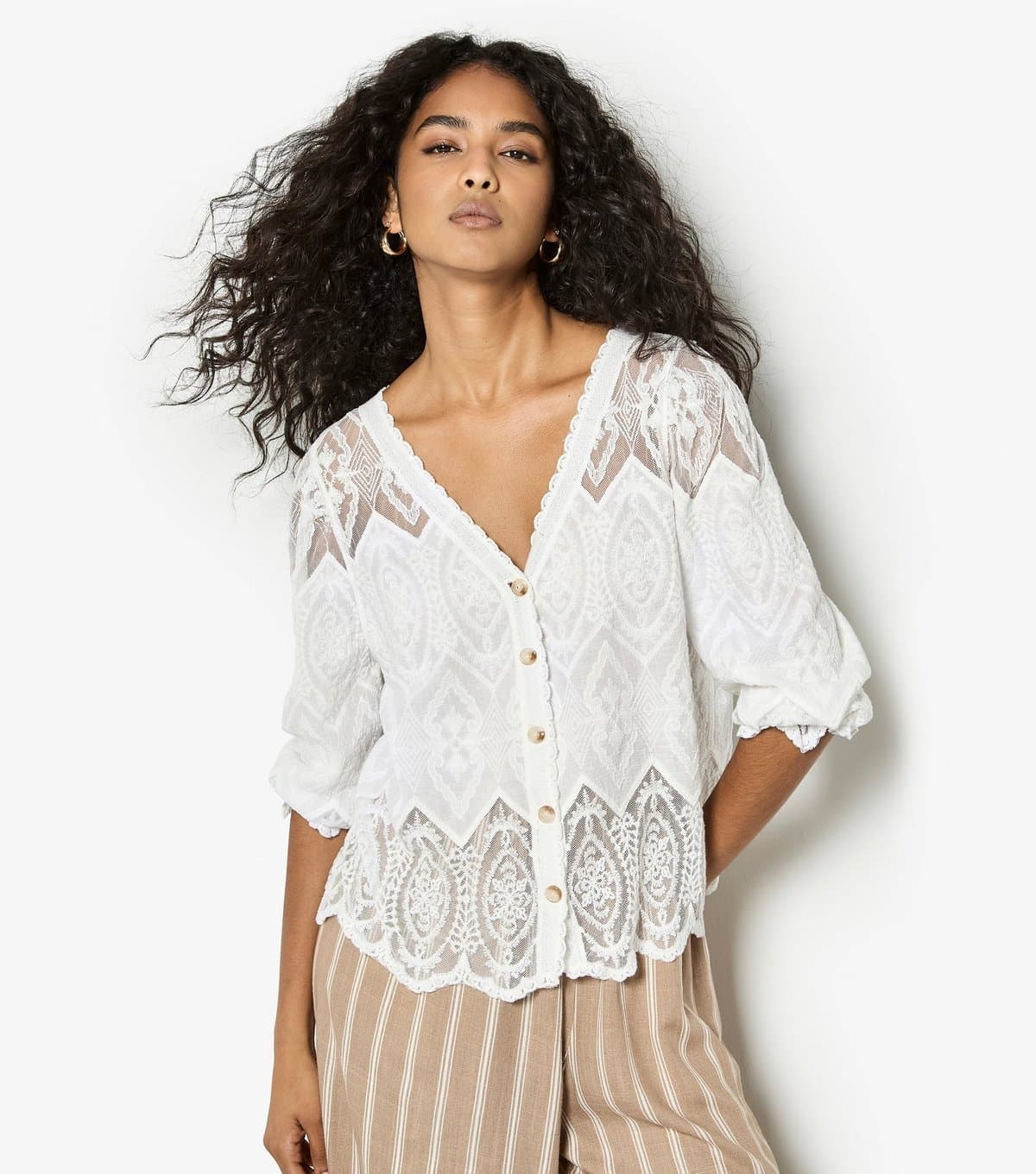 Apricot Women's White Embroidered V-Neck Cardigan Apricot New Look