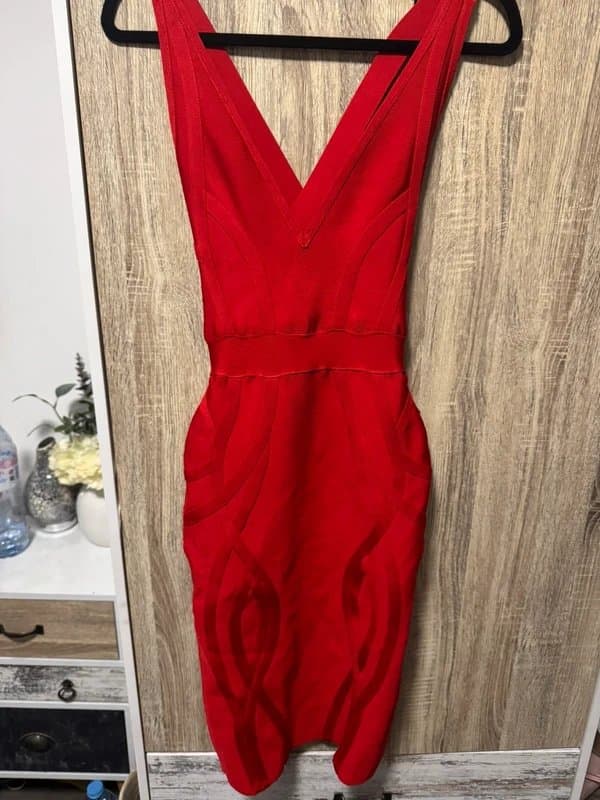 House of CB House of Cb red Cici plunge bodycon dress