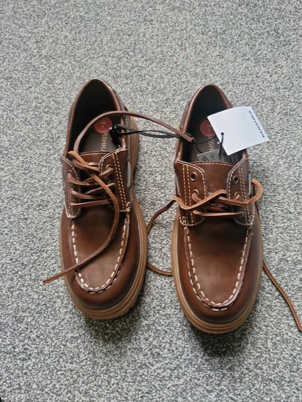 Bershka Ladies tan lace up moccasin type shoes. Size 3