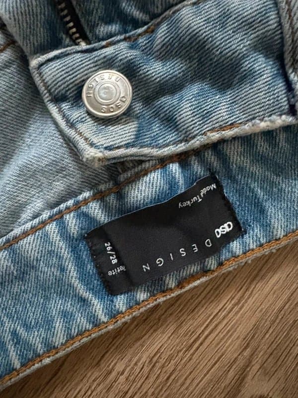 ASOS ASOS mom jeans high waisted