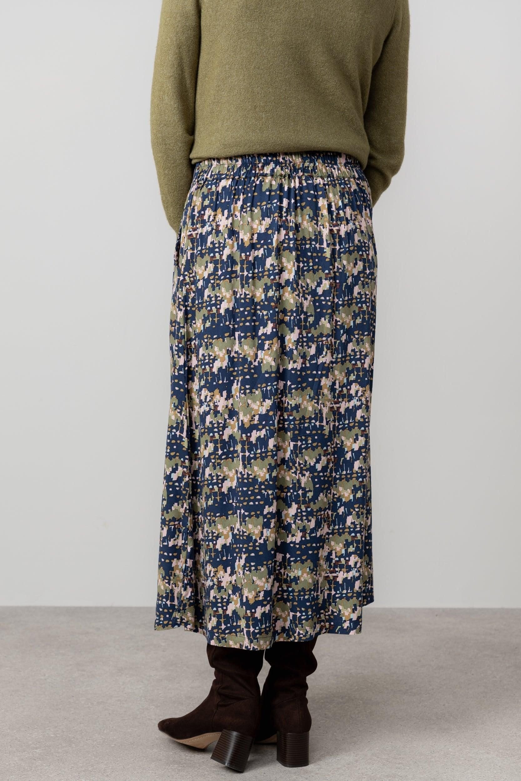 Lily & Me Lily & Me Women's Alice Viscose Long Length Skirt with Seersucker Effect Fabric in Navy - 4