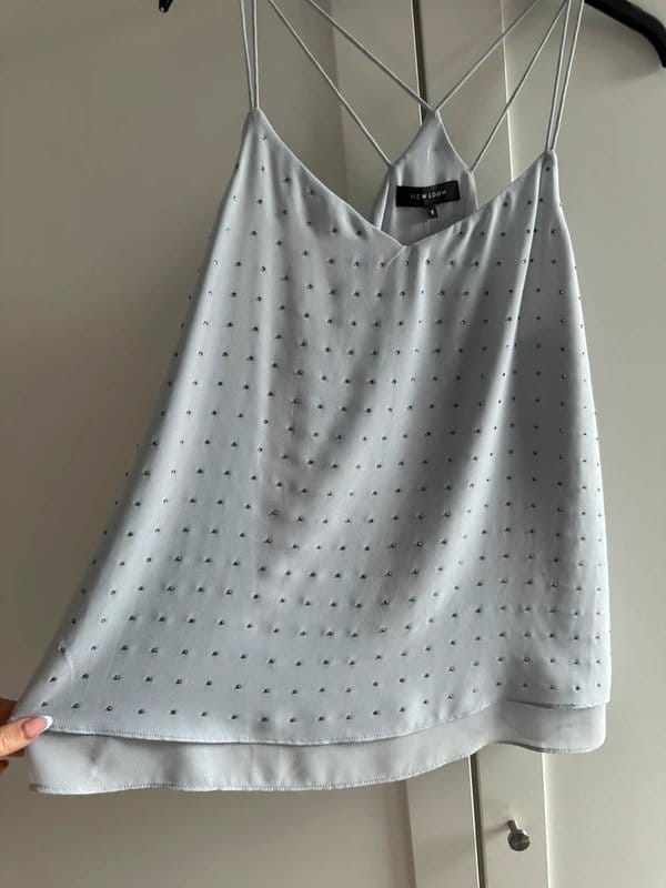 New Look Grey/silver stud detail strapped cami top, new with tags size 6 New Look - 1