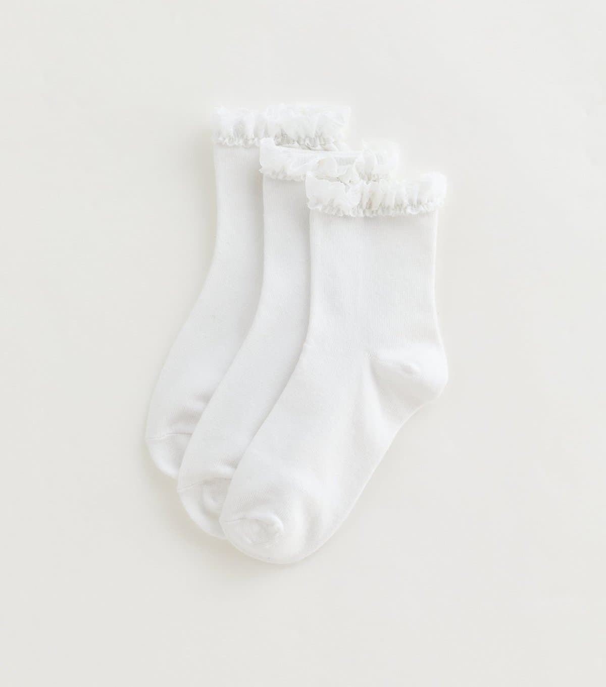 New Look New Look Girls' Pack of 3 White Frill Trim Cable Socks