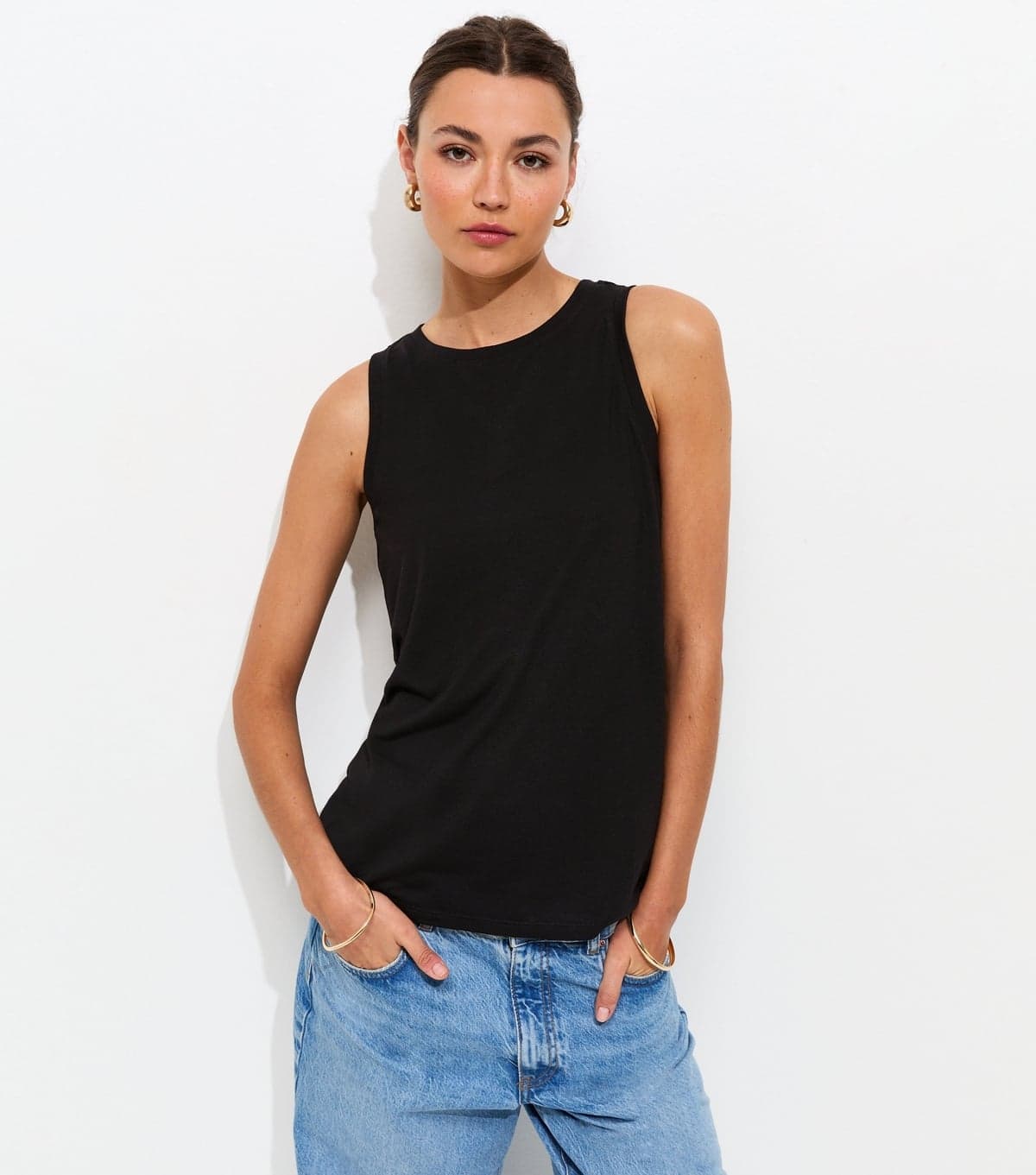 New Look Women's Black Relaxed Fit Vest New Look