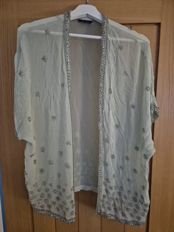 New Look Sequin embellished kimono
