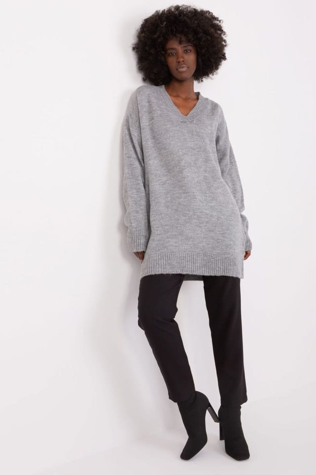 Love Lace Love Lace Women's Timeless Heart Neck Acrylic Long Sleeve Sweater in Grey - 2