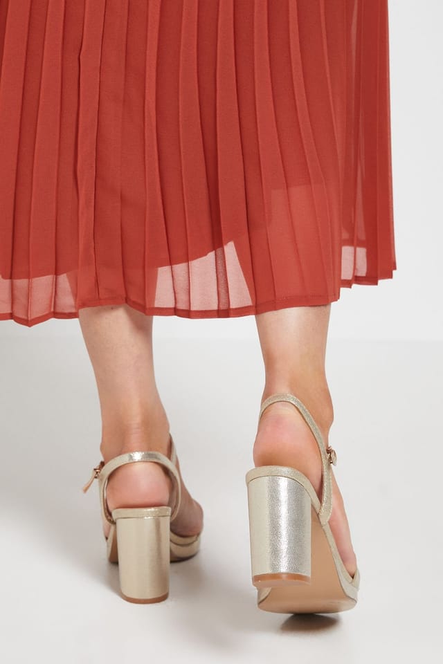 Wallis Wallis Women's Daniella Soft Twist High Block Heel Platform Sandals in Gold - 2